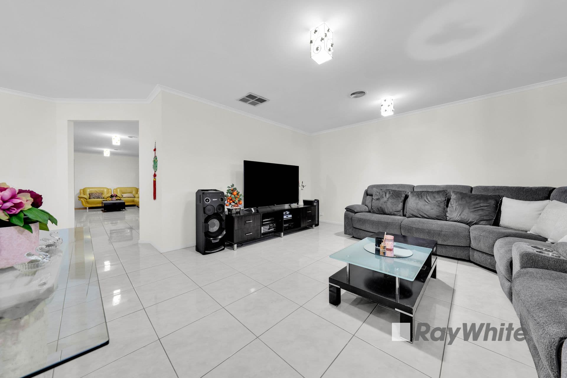 34 St Georges Road, Narre Warren South VIC 3805, Narre Warren South - Thumbnail 3