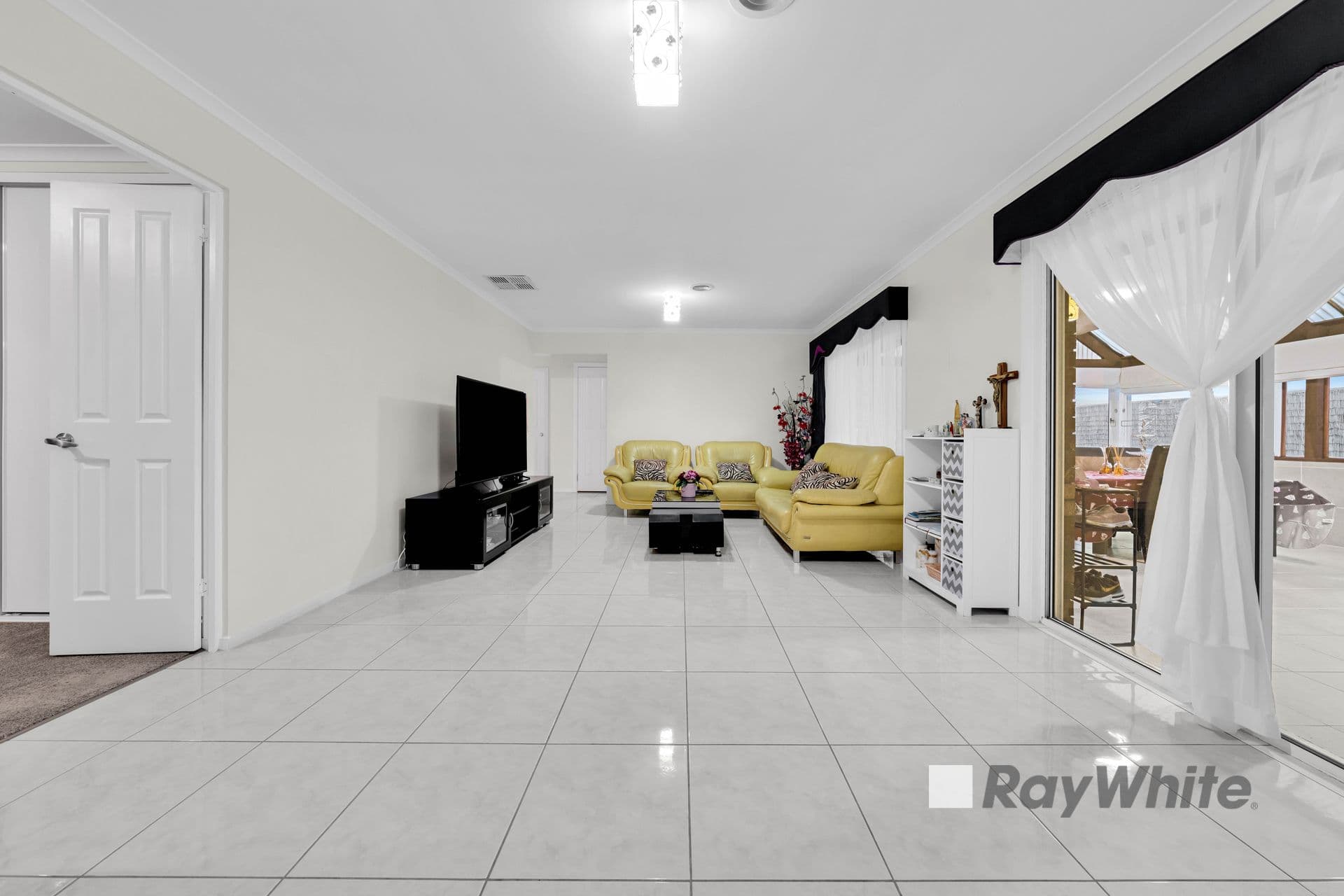34 St Georges Road, Narre Warren South VIC 3805, Narre Warren South - Thumbnail 7