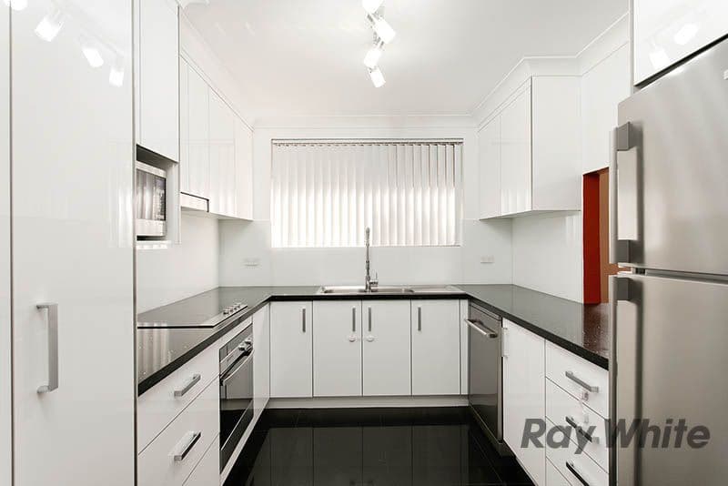 9 Gilbert Street, Caboolture QLD 4510, Caboolture - Thumbnail 3