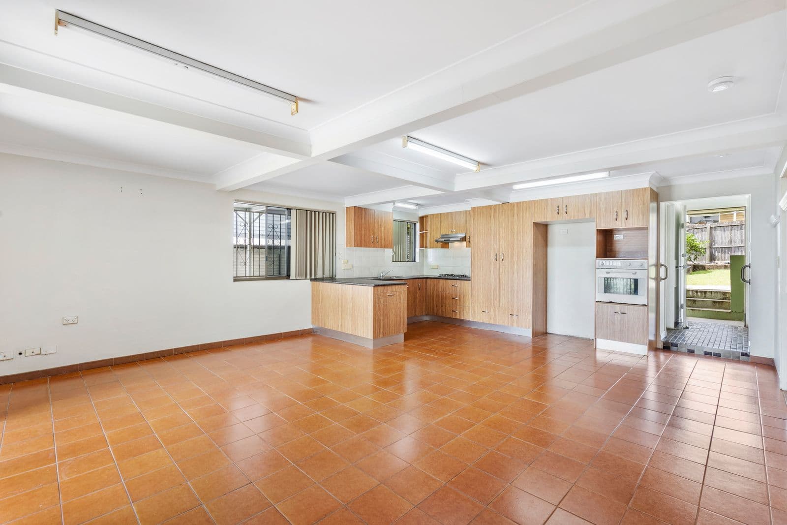 15 Herbert Street, Annerley QLD 4103, Annerley - Thumbnail 3