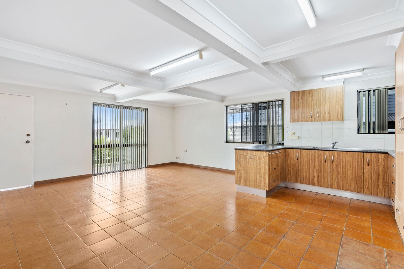15 Herbert Street, Annerley QLD 4103, Annerley - Thumbnail 4