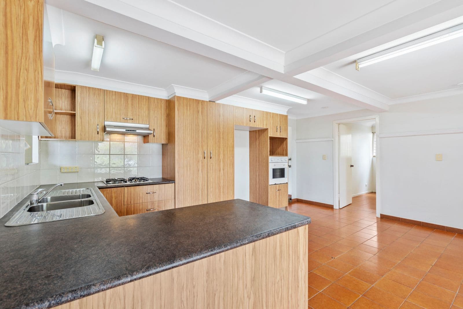 15 Herbert Street, Annerley QLD 4103, Annerley - Thumbnail 5