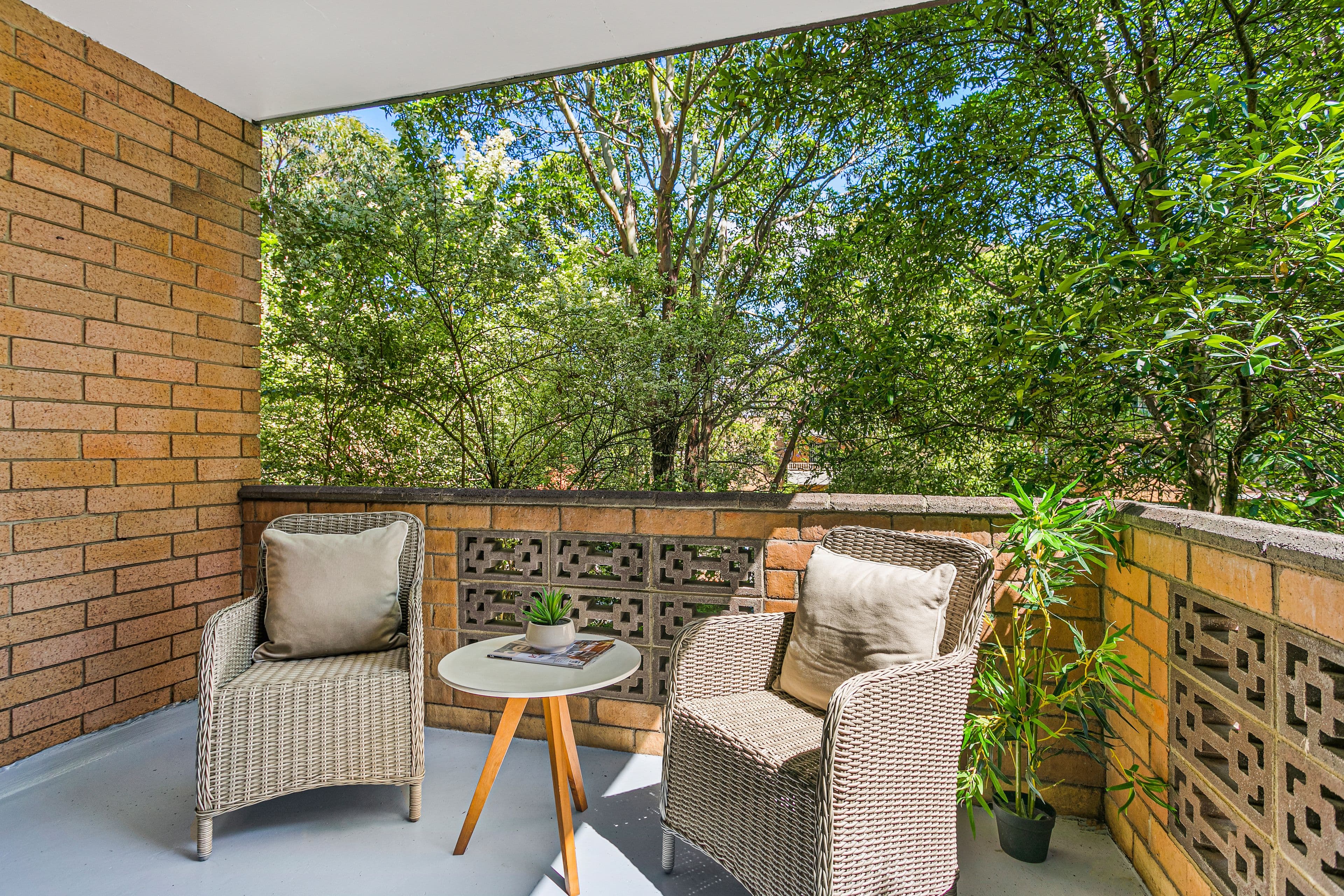 15 Oxford Street, Mortdale NSW 2223, Mortdale - Thumbnail 2