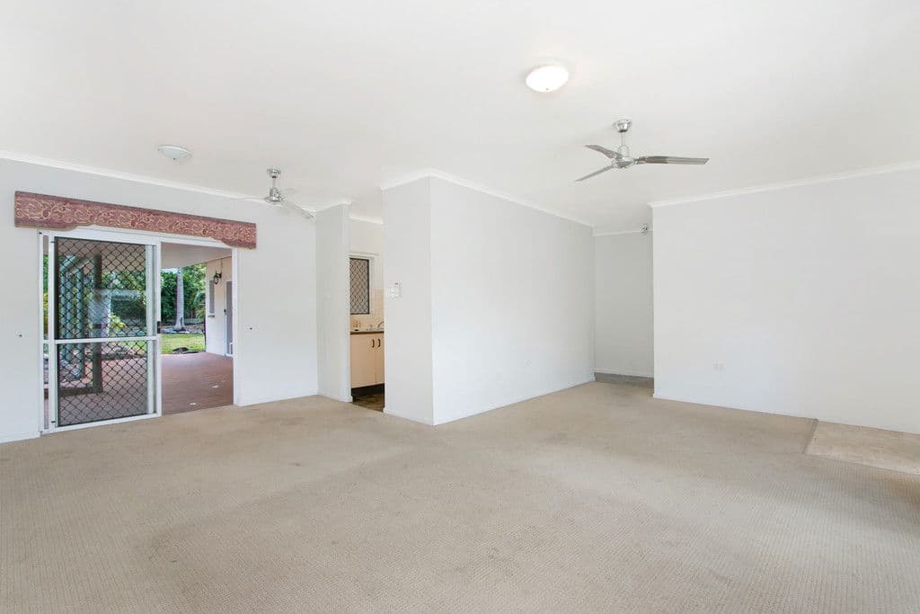 15 Limpet Close, Trinity Beach QLD 4879, Trinity Beach - Thumbnail 4