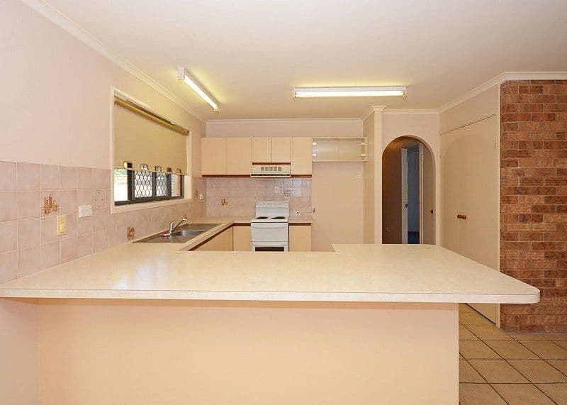 19 Greenway Drive, PIALBA QLD 4655, Pialba - Thumbnail 3