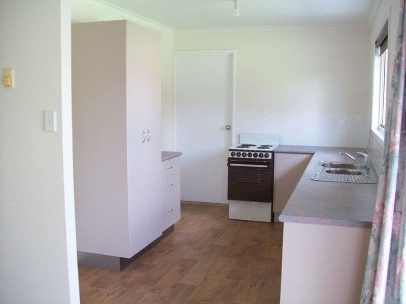 59 Harburg Drive, BEENLEIGH QLD 4207, Beenleigh - Thumbnail 5