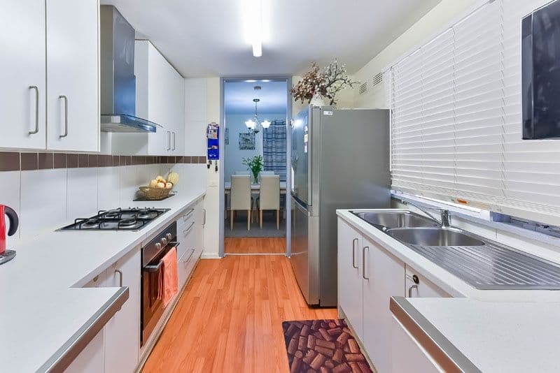 6 Collaroy Road, Woodbine - Thumbnail 2