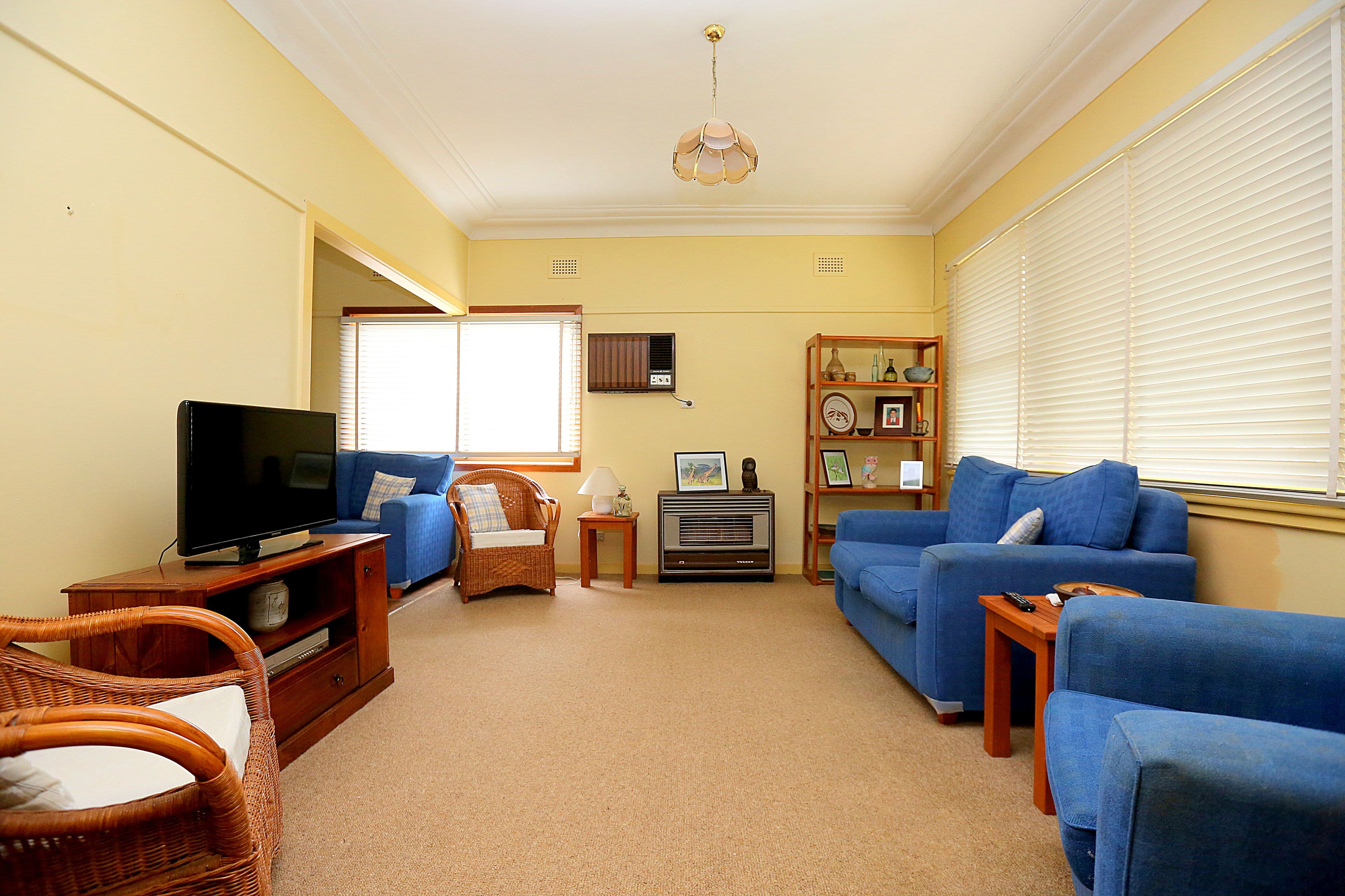 64 Weston Street, Panania - Thumbnail 2