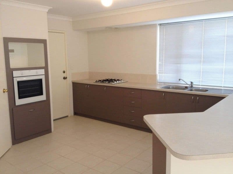 9 Peridot Street, DALYELLUP WA 6230, Dalyellup - Thumbnail 2