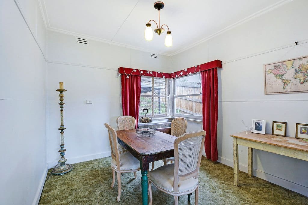 60 St Helena Road, Greensborough VIC 3088, Greensborough - Thumbnail 3