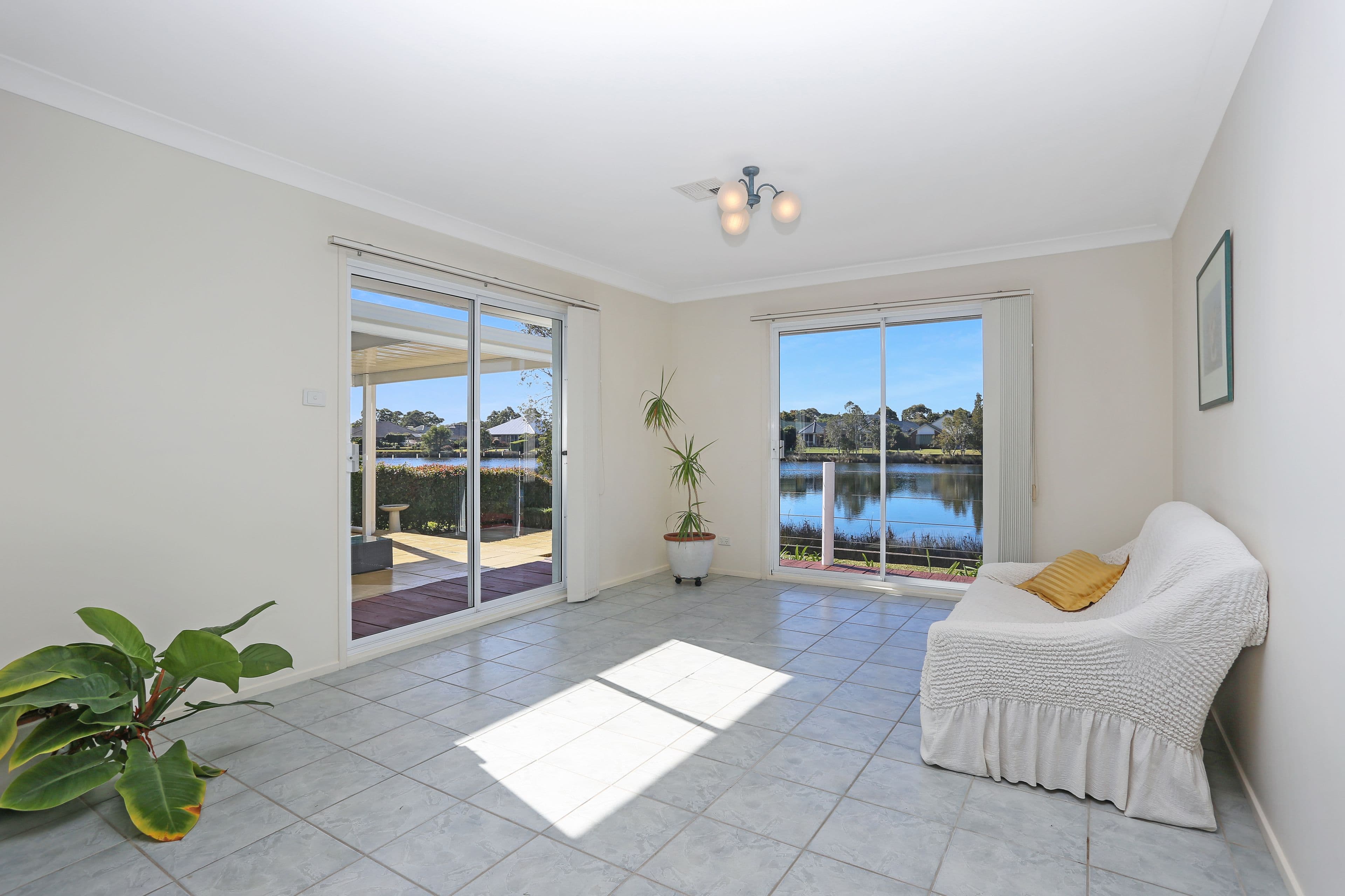 49 Admiralty Avenue, Tea Gardens NSW 2324, Tea Gardens - Thumbnail 2