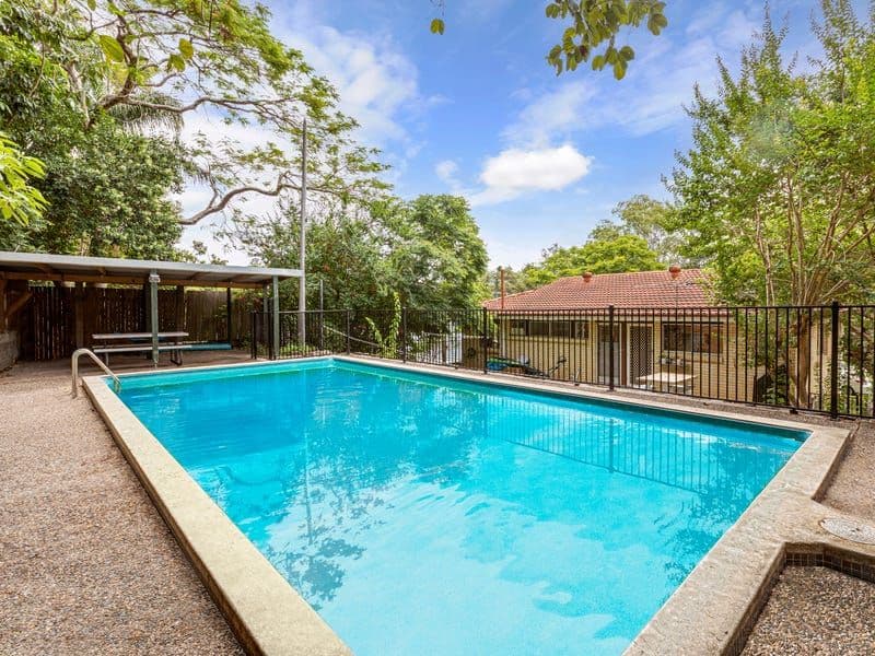 26 Fallbrook Street, Kenmore QLD 4069, Kenmore - Thumbnail 2