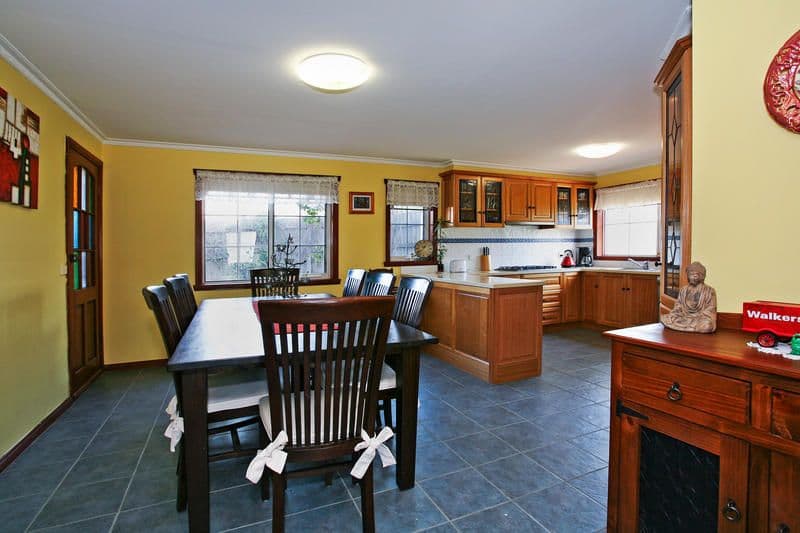 21 Wandana Drive, WANDANA HEIGHTS VIC 3216, Wandana Heights - Thumbnail 4