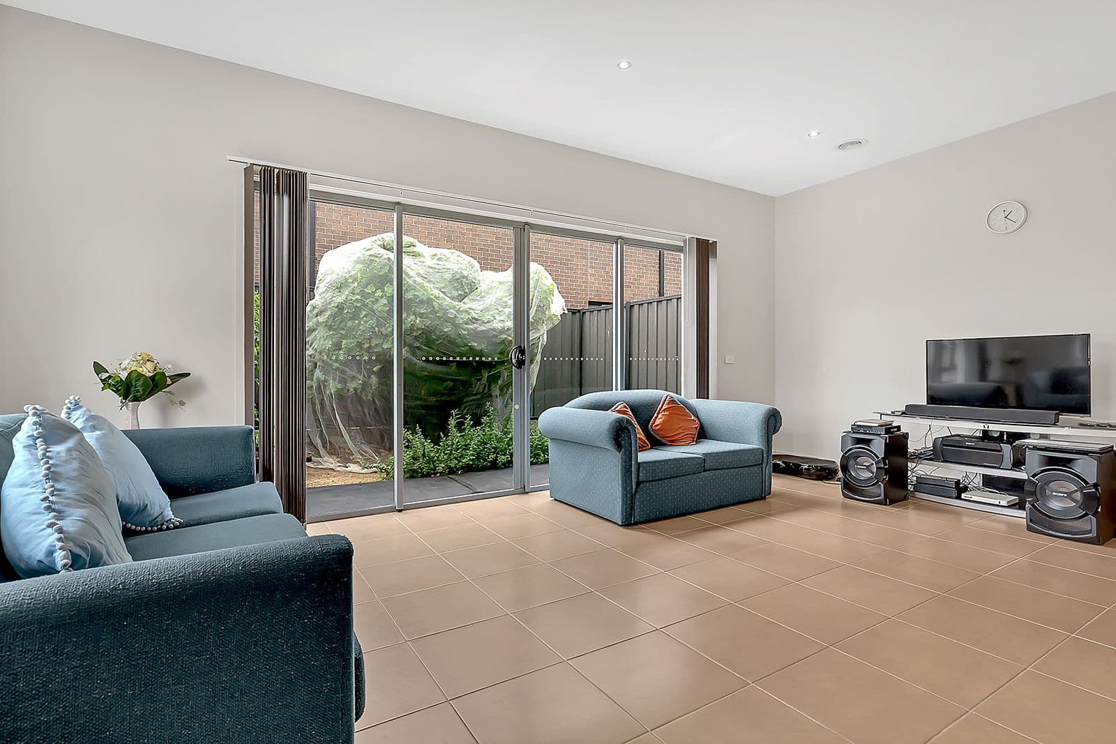 254 Waterview Boulevard, Craigieburn VIC 3064, Craigieburn - Thumbnail 3