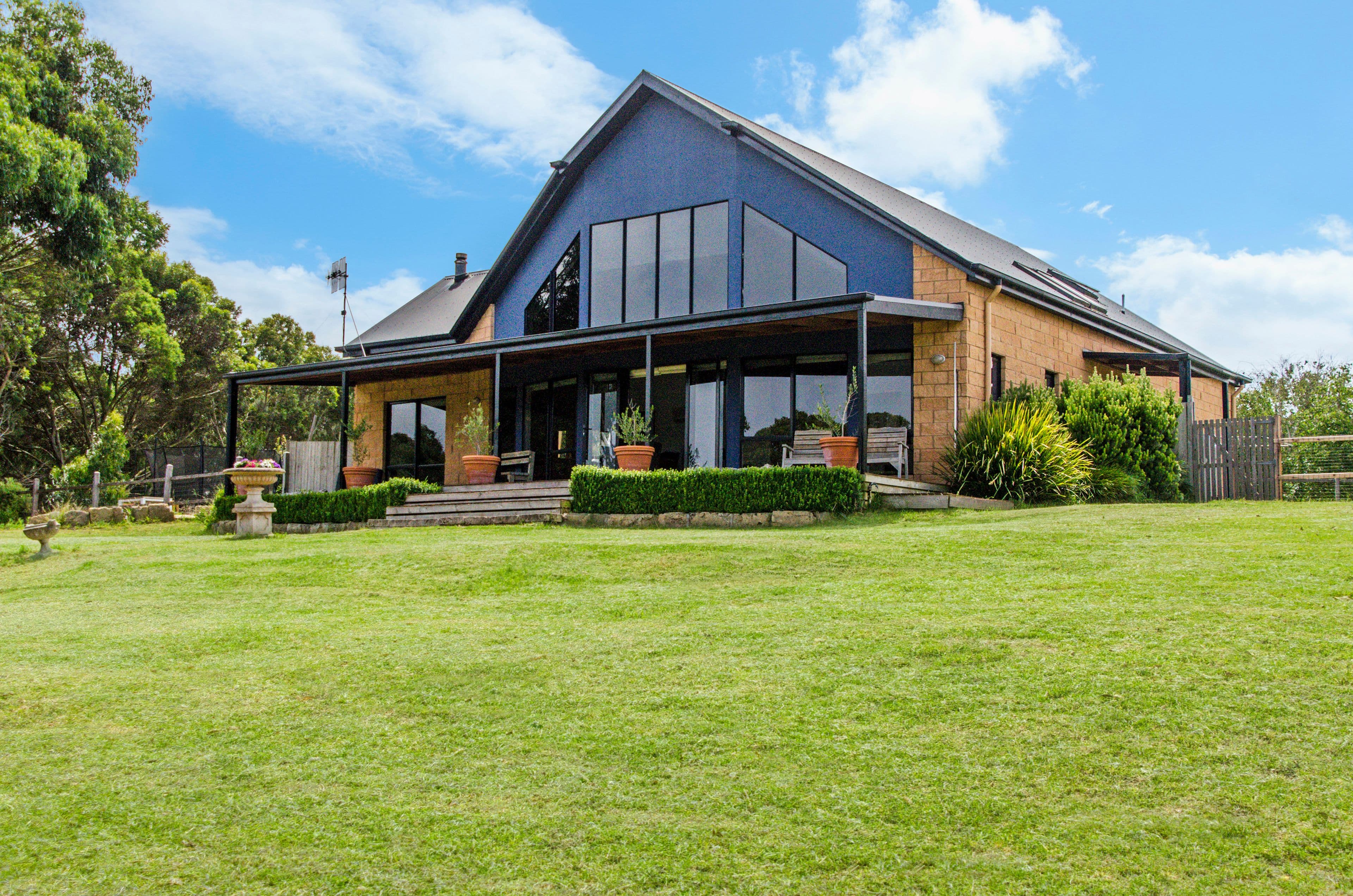 20 Hermitage Drive, Allansford VIC 3277, Allansford - Thumbnail 2