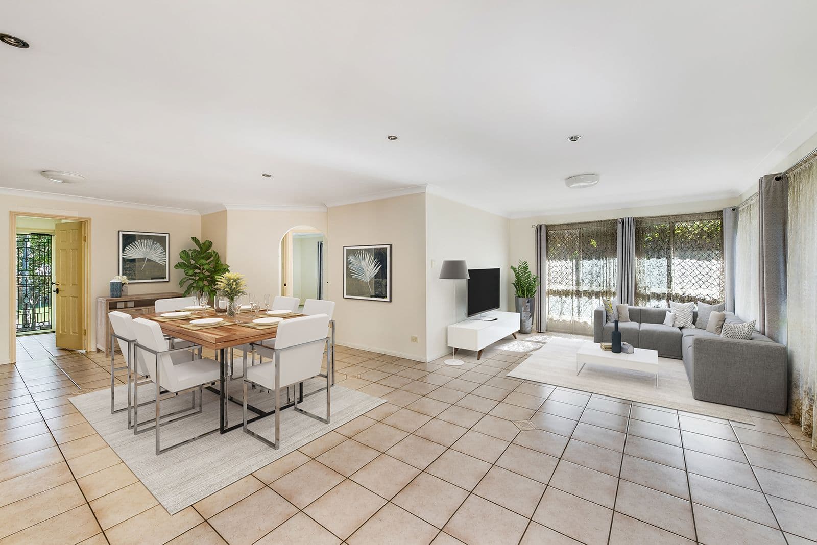 1 Hereford Crescent, Carindale QLD 4152, Carindale - Thumbnail 4