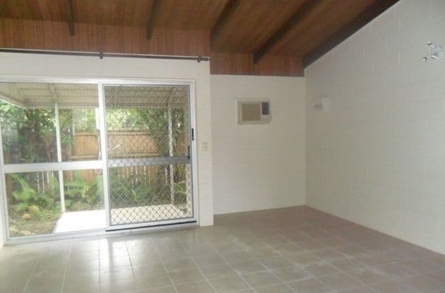31 Miles Street, Manoora QLD 4870, Manoora - Thumbnail 4