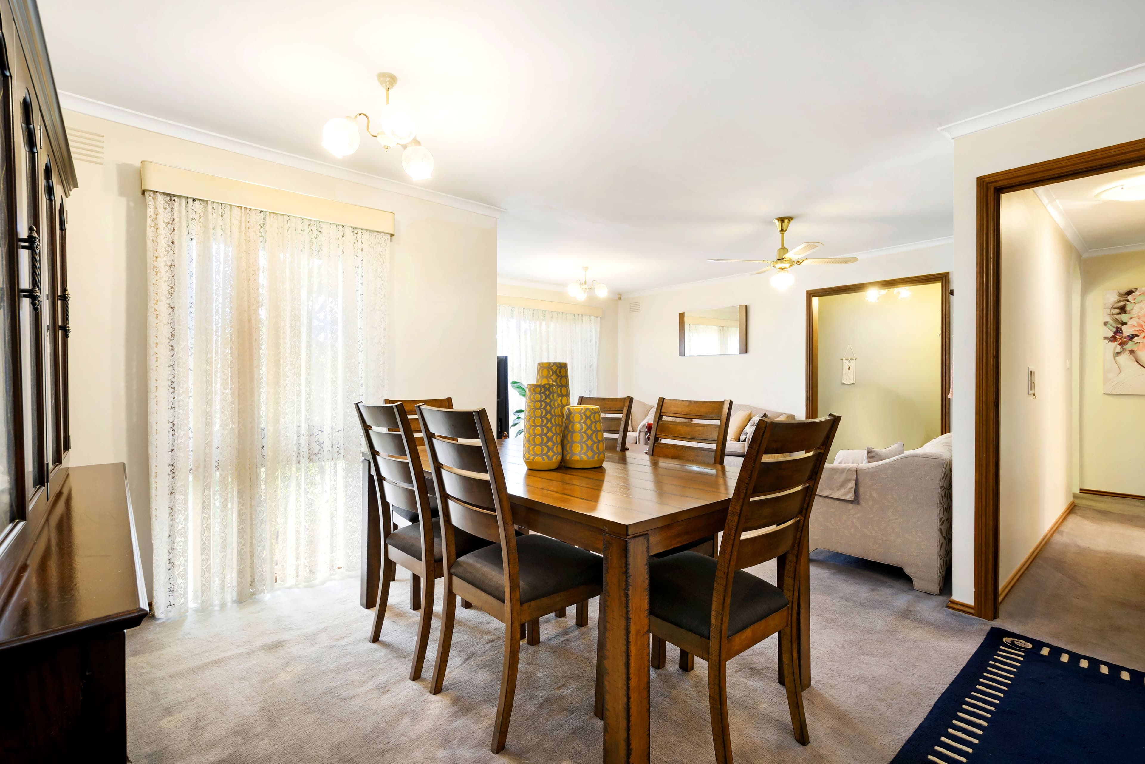 16 Nicholson Close, Endeavour Hills VIC 3802, Endeavour Hills - Thumbnail 3