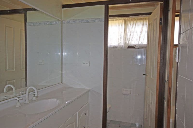 50 Nymboida Crescent, RUSE NSW 2560, Ruse - Thumbnail 2