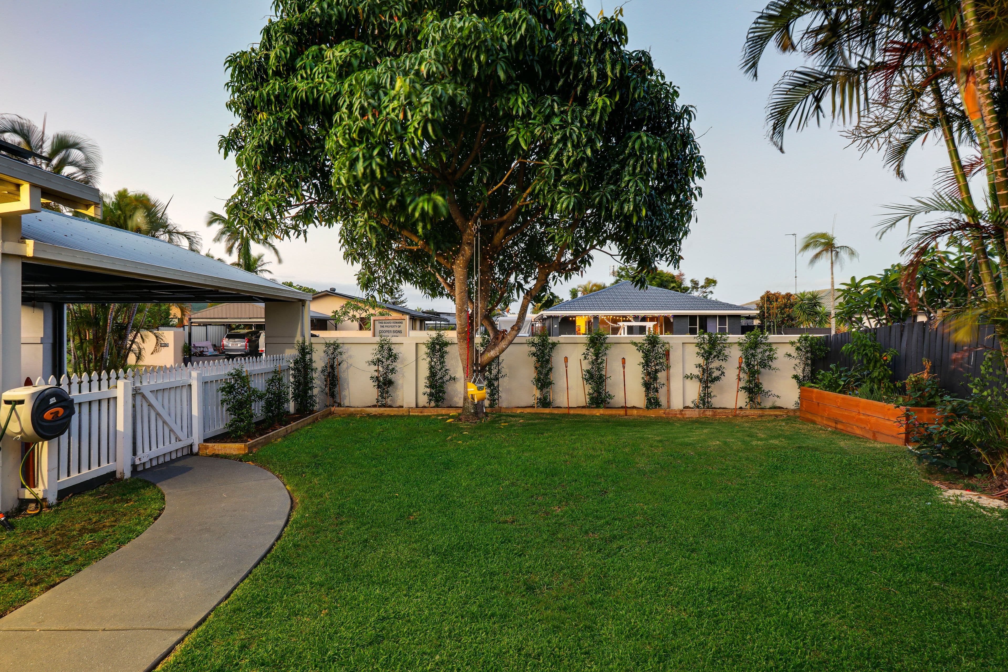 16 Lorikeet Lane, Burleigh Waters QLD 4220, Burleigh Waters - Thumbnail 5