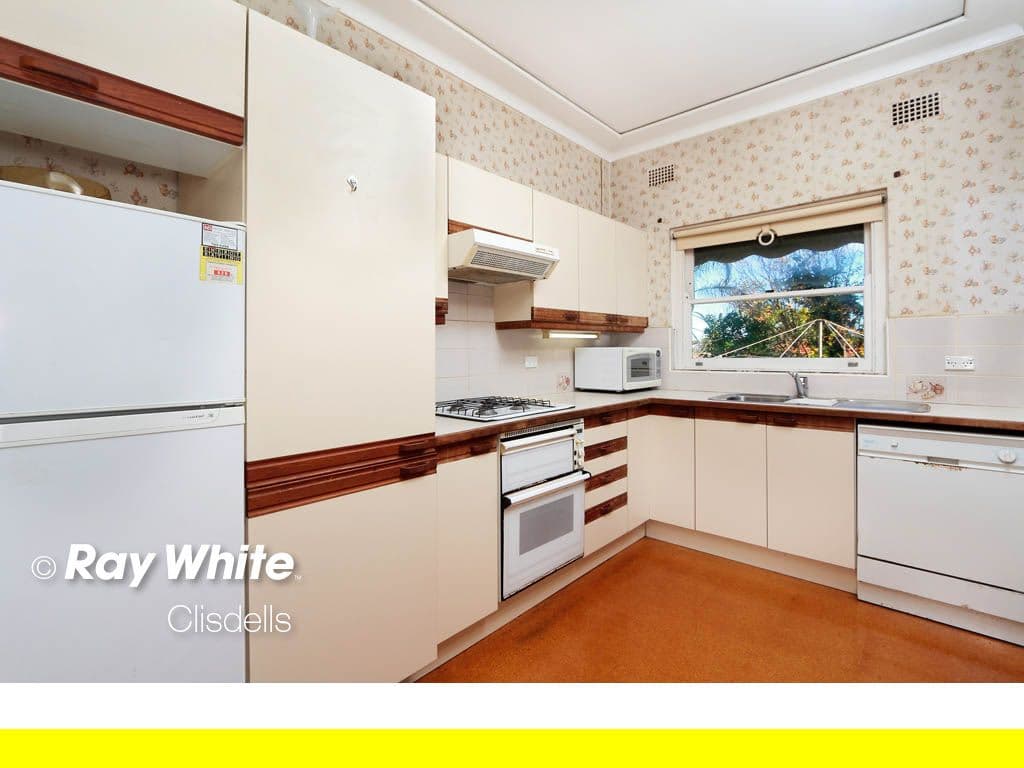 85 Welfare Avenue, NARWEE NSW 2209, Narwee - Thumbnail 4
