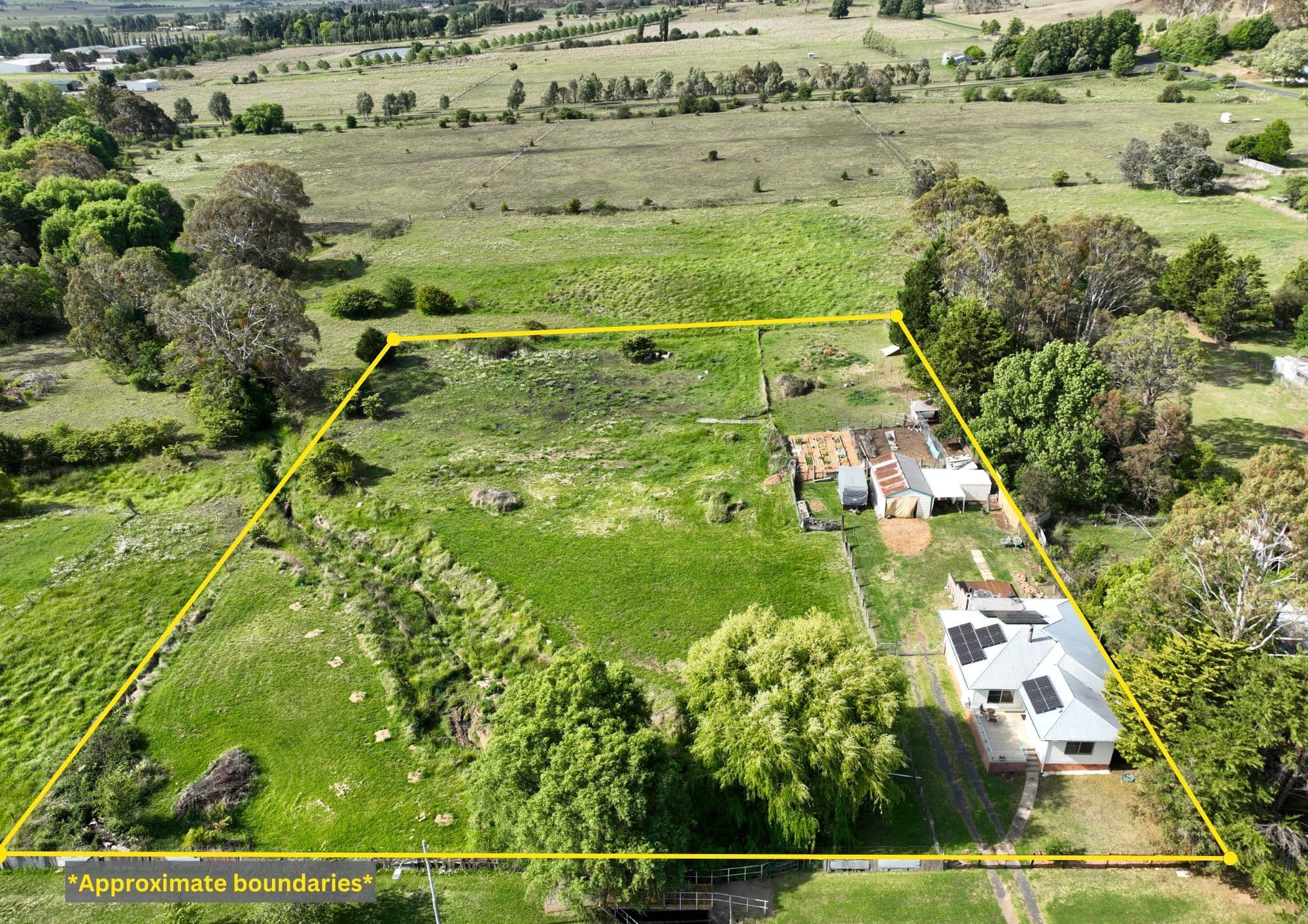 224 Meade Street, Glen Innes NSW 2370, Glen Innes - Image 1