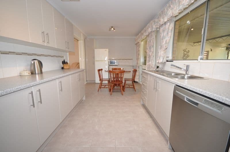 6 Quick Street, PARAFIELD GARDENS SA 5107, Parafield Gardens - Thumbnail 5