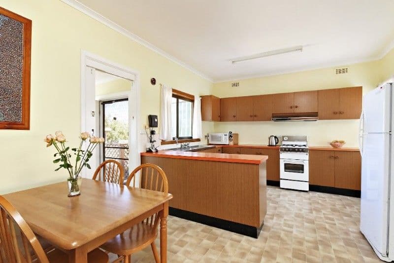 25 Wilma Avenue, MULGRAVE VIC 3170, Mulgrave - Thumbnail 4