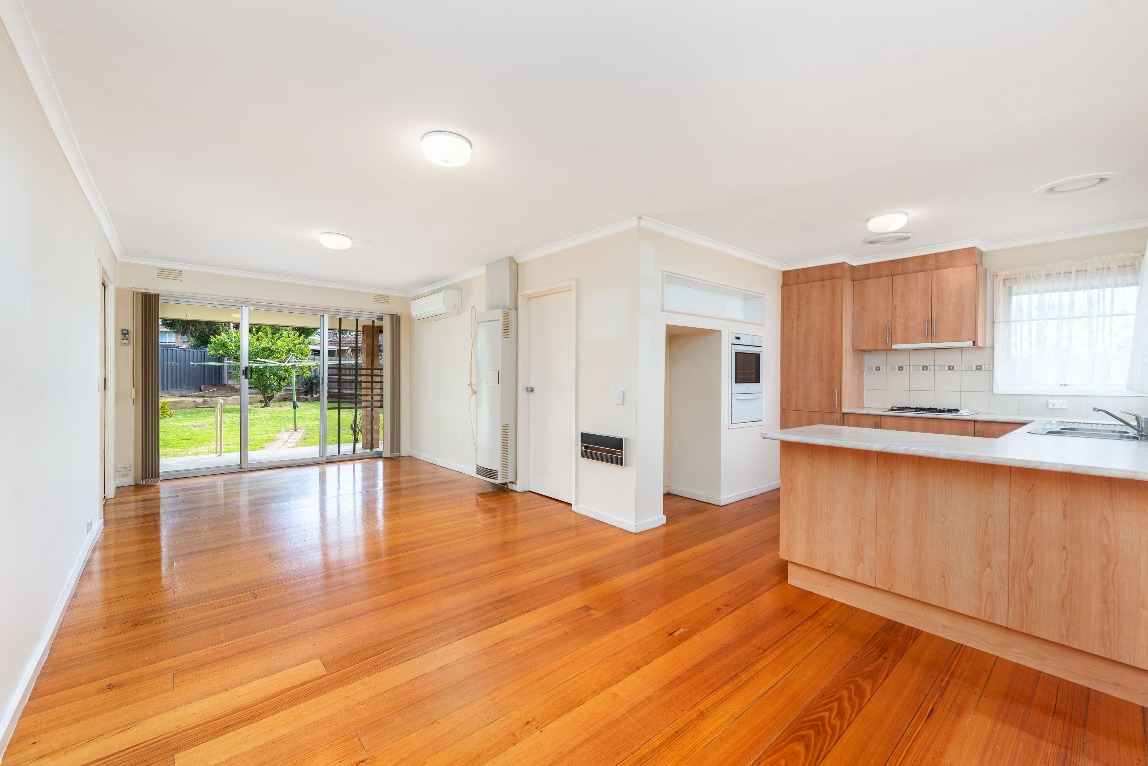 6 Maureva Court, Bundoora VIC 3083, Bundoora - Thumbnail 5