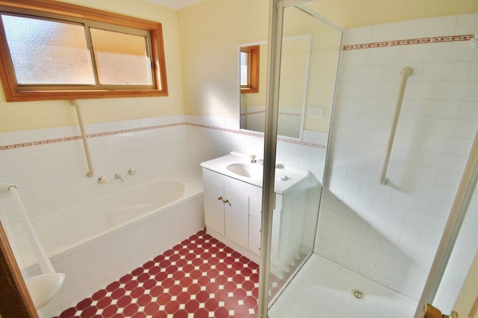 28 McNarry Place, YOUNG NSW 2594, Young - Thumbnail 4