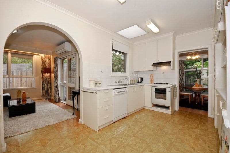 34 MOORE Avenue, CROYDON VIC 3136, Croydon - Thumbnail 3