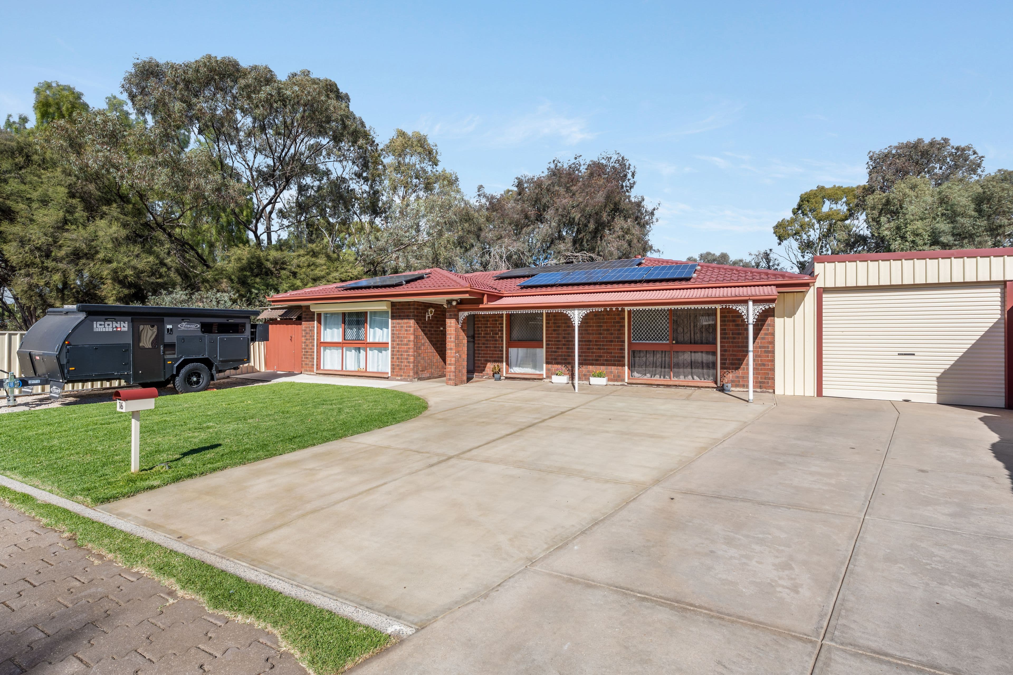 16 Mulholland Avenue, Salisbury North SA 5108, Salisbury North - Thumbnail 2