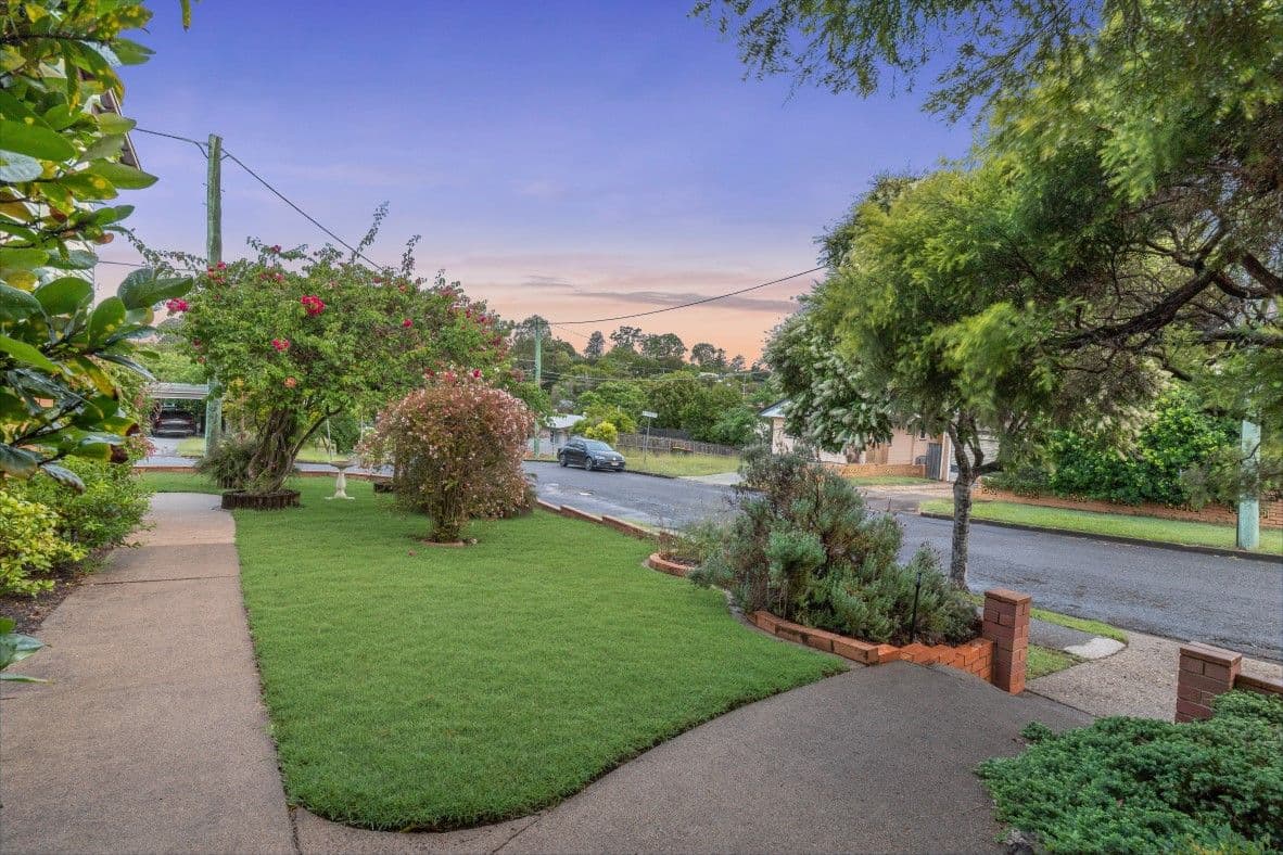 2 Brewster Street, Stafford Heights QLD 4053, Stafford Heights - Thumbnail 4