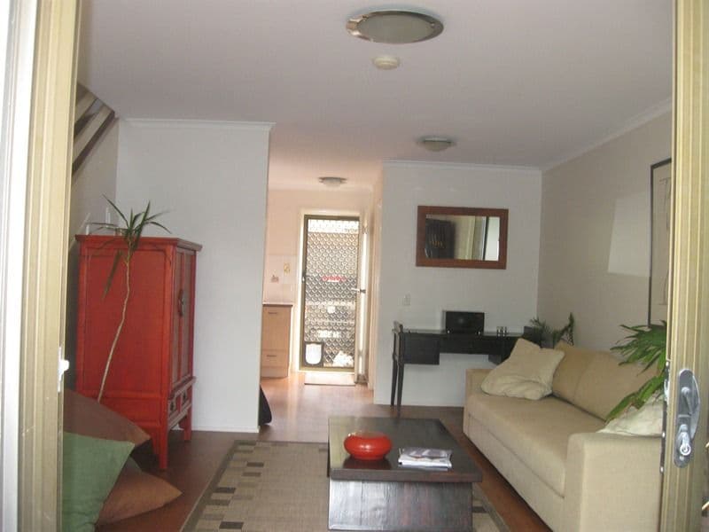 6 Ann-Maree Close, MAROOCHYDORE QLD 4558, Maroochydore - Thumbnail 2