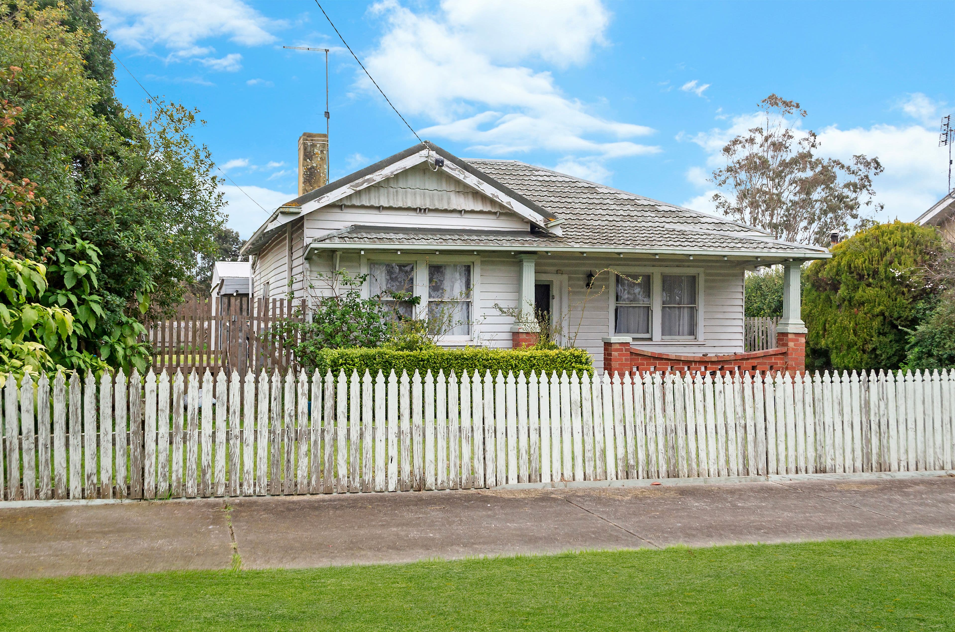 94 Officer Street, Mortlake VIC 3272, Mortlake - Image 1