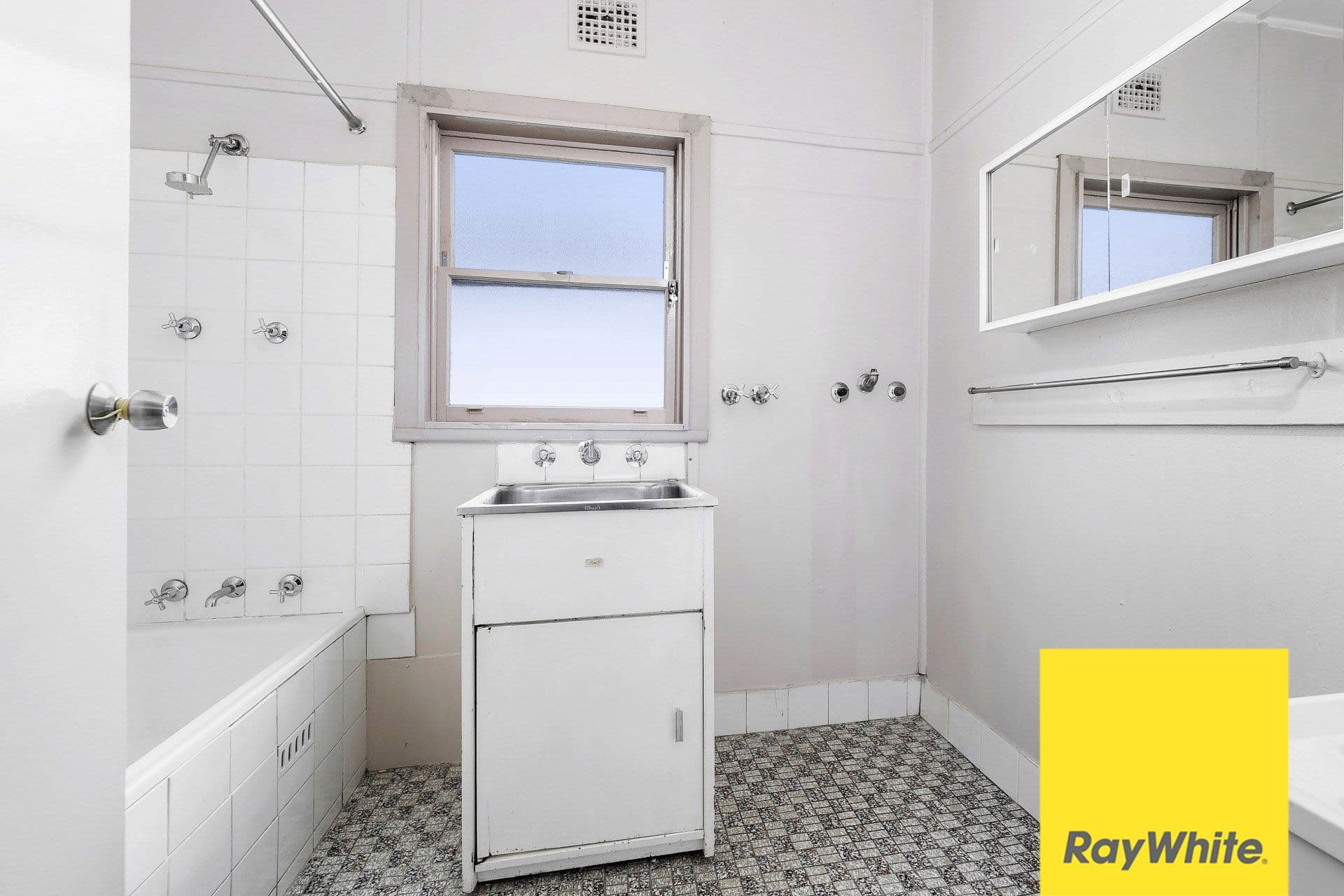 22 Bursil Street, Guildford NSW 2161, Guildford - Thumbnail 3