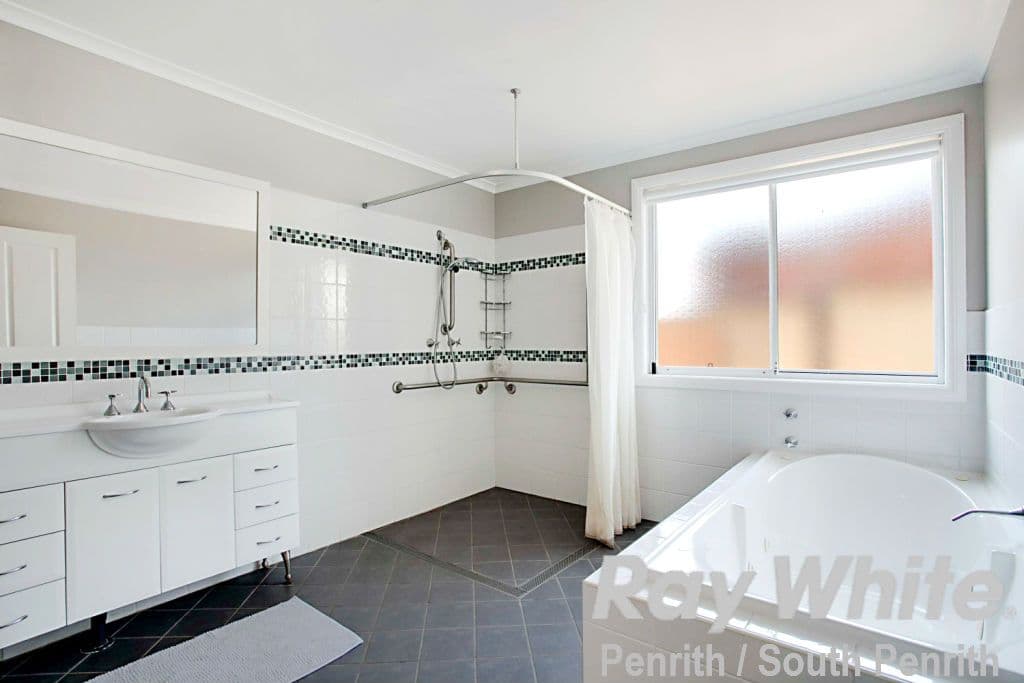 79 Newham Drive, Cambridge Gardens - Thumbnail 7