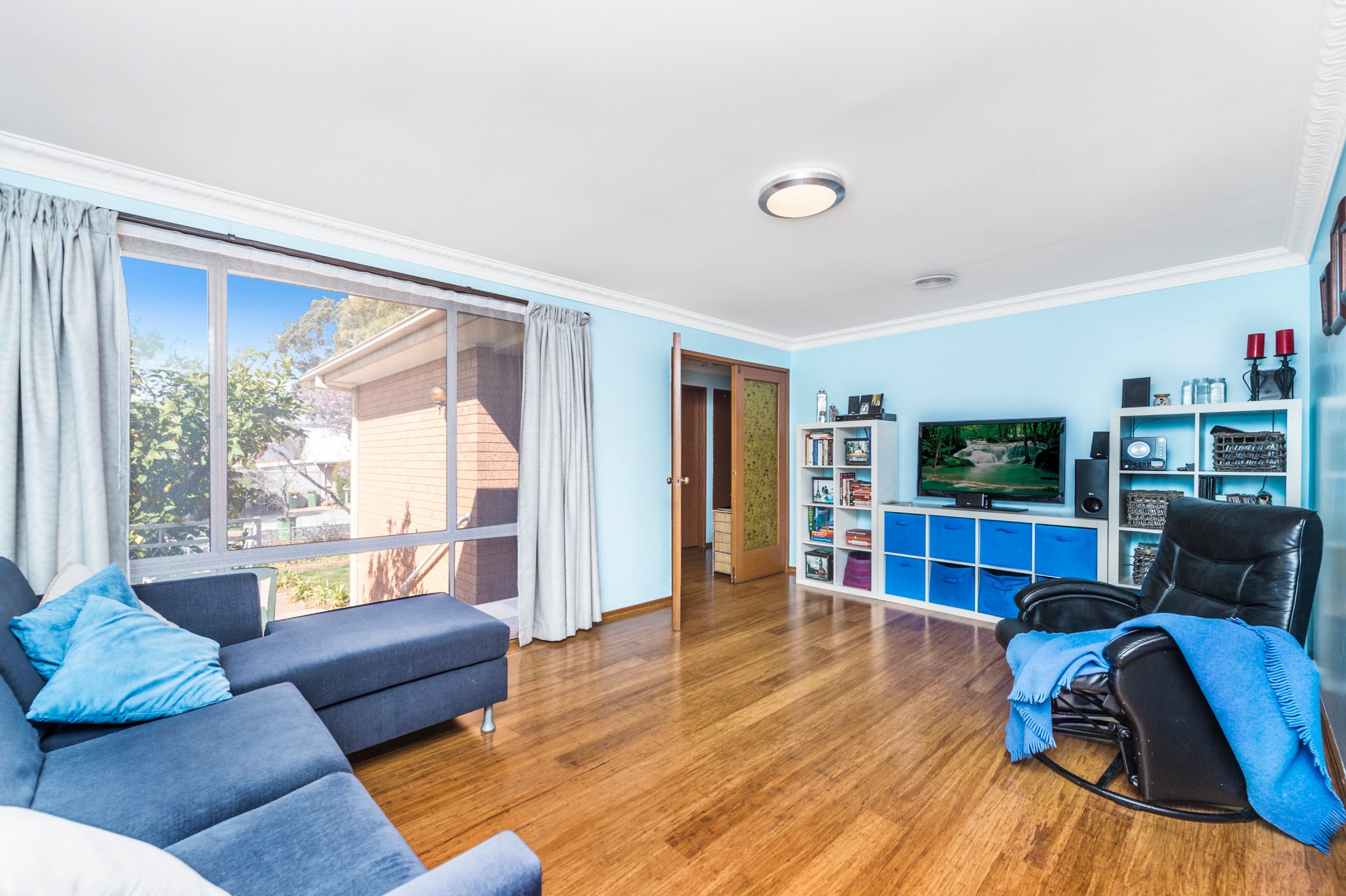 24 Collins Street, Queanbeyan - Thumbnail 2