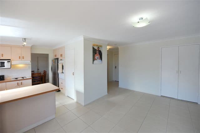 5 Silver Gum Court, GLENVALE QLD 4350, Glenvale - Thumbnail 3