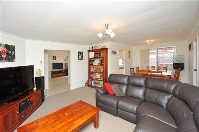 5 Silver Gum Court, GLENVALE QLD 4350, Glenvale - Thumbnail 5
