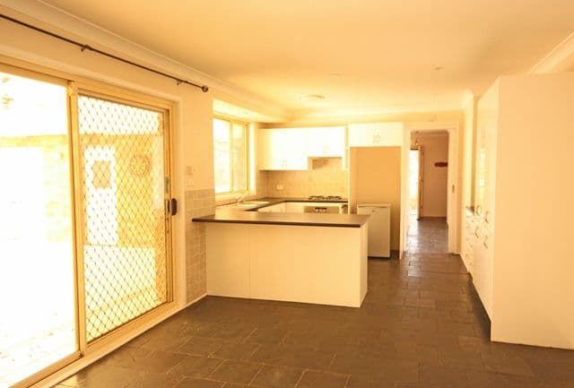21 Alligator Place, KEARNS NSW 2558, Kearns - Thumbnail 3