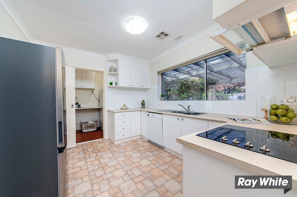 92 Bandjalong Crescent, Aranda ACT 2614, Aranda - Thumbnail 7