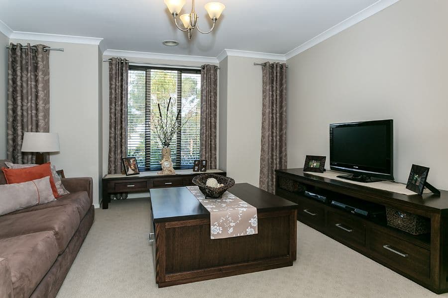 6 Stretton Drive, BROOKFIELD VIC 3338, Brookfield - Thumbnail 3