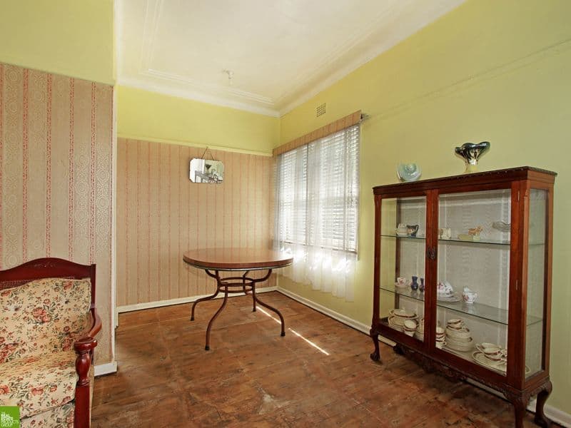 2 Karbo Street, FIGTREE NSW 2525, Figtree - Thumbnail 3