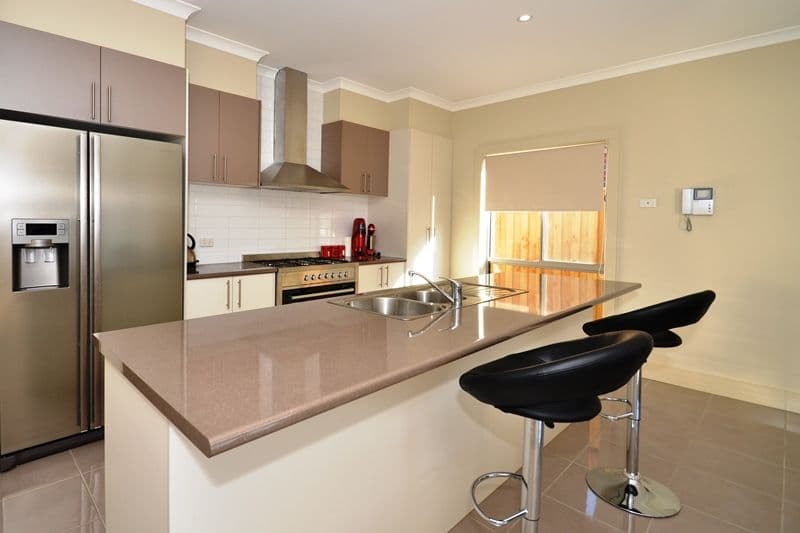 161 Painted Hills Road, DOREEN VIC 3754, Doreen - Thumbnail 2
