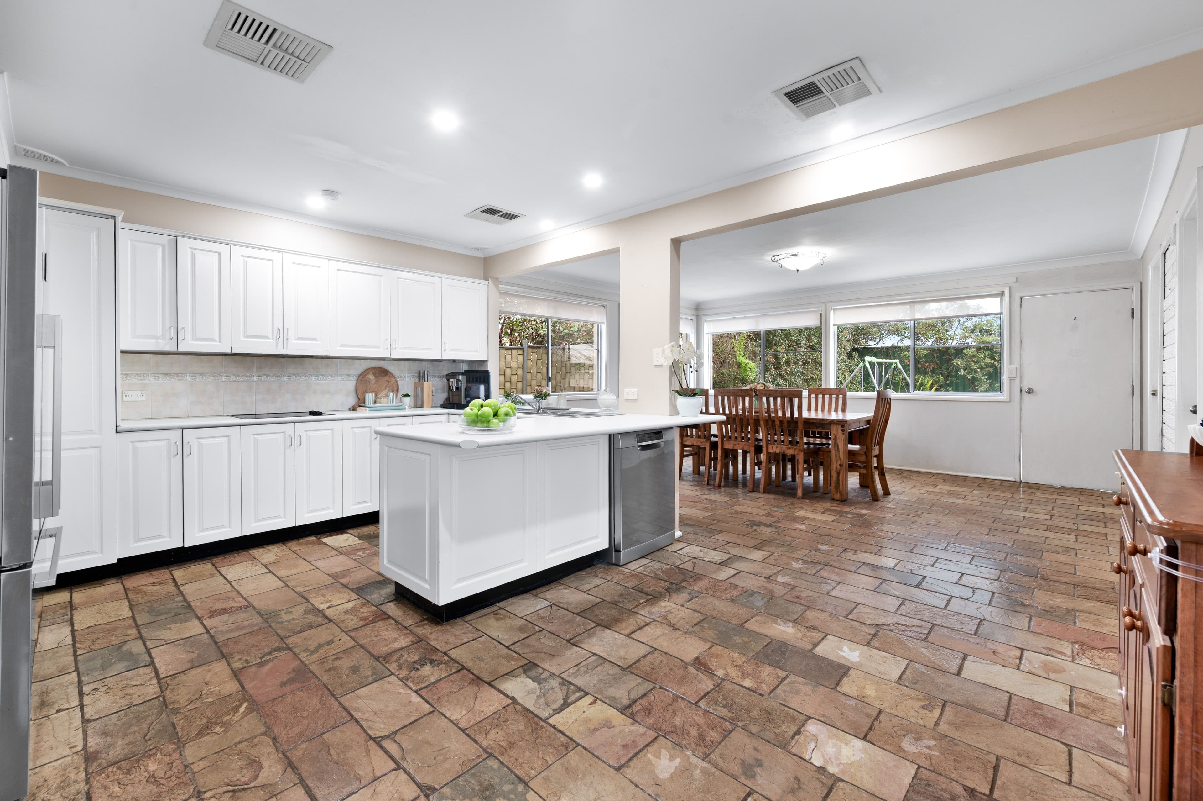 18 Starr Close, Camden NSW 2570, Camden - Thumbnail 5