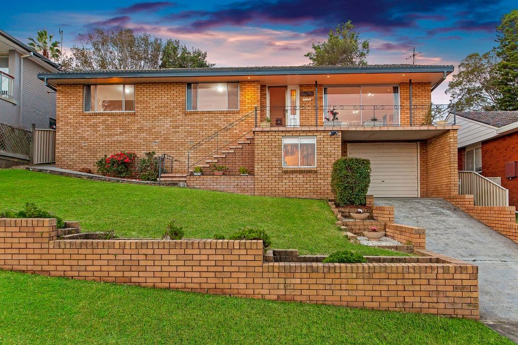 11 Braemar Drive, Wamberal - Image 1
