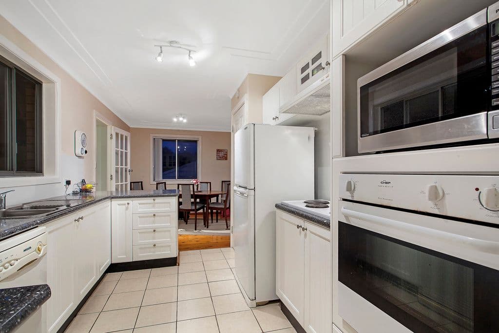 11 Braemar Drive, Wamberal - Thumbnail 5