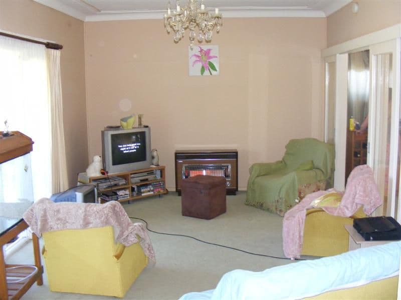 75 Macquarie Street, COWRA NSW 2794, Cowra - Thumbnail 2