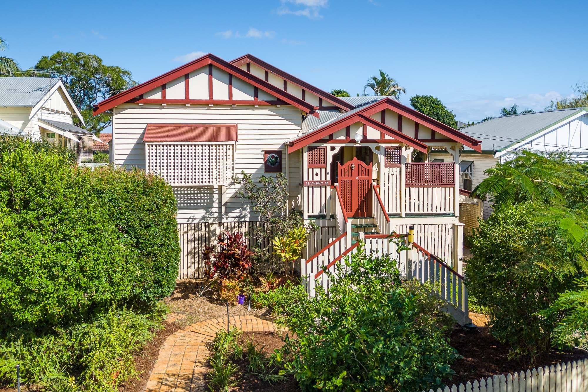 11 Verry Street, Coorparoo QLD 4151, Coorparoo - Thumbnail 2